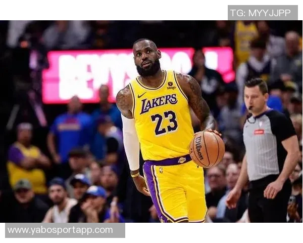 小里盛赞詹姆斯球商之高赛场理解力堪称无与伦比 小里盛赞詹姆斯球商之高赛场理解力堪称无与伦比